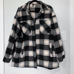 NEW / H&m Plaid Shacket